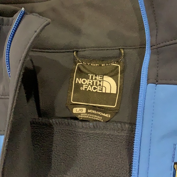Blue and Dark Navy great North Face coat - Picture 2 of 3
